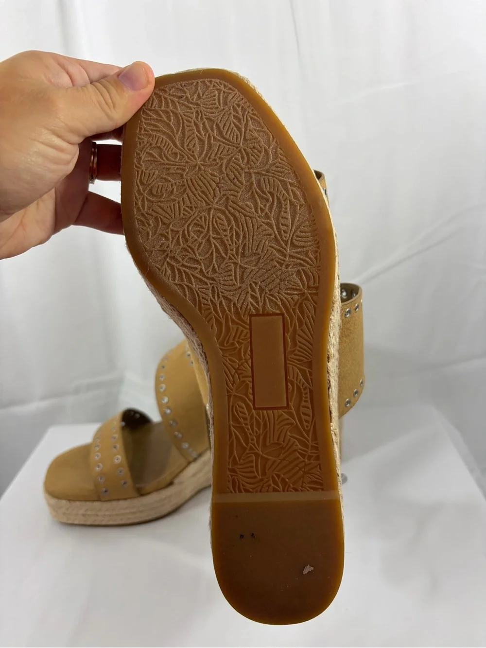 NWT Rebecca Minkoff Women’s Size 8 Tan Wedge Espadrille Sandals